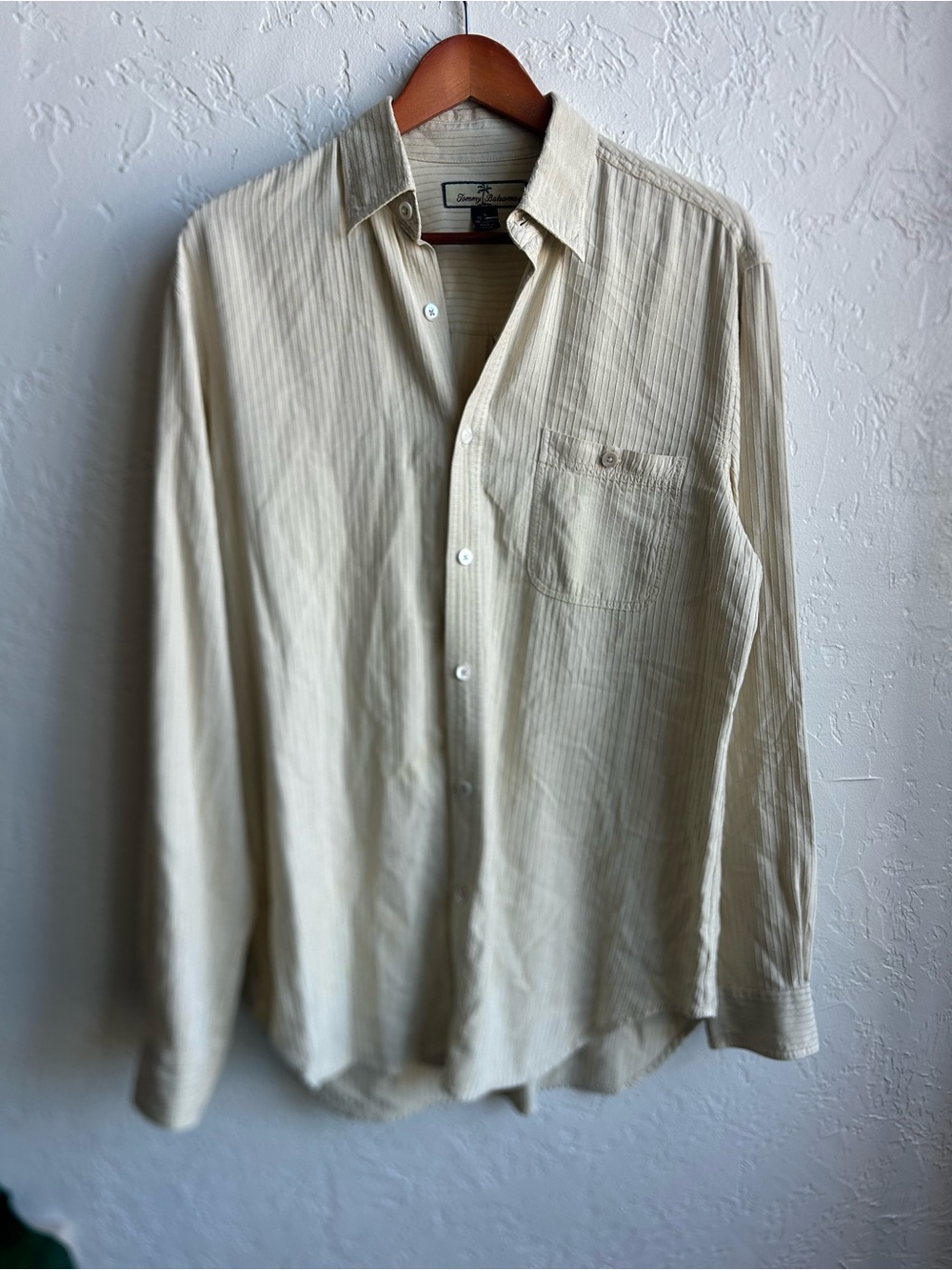 Classic Cream Tommy Bahama silk Long-Sleeve Button-Down Shirt real pearl buttons